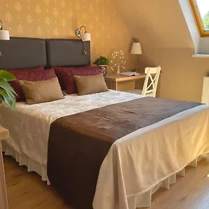 Károlyi Panzió Vendégház