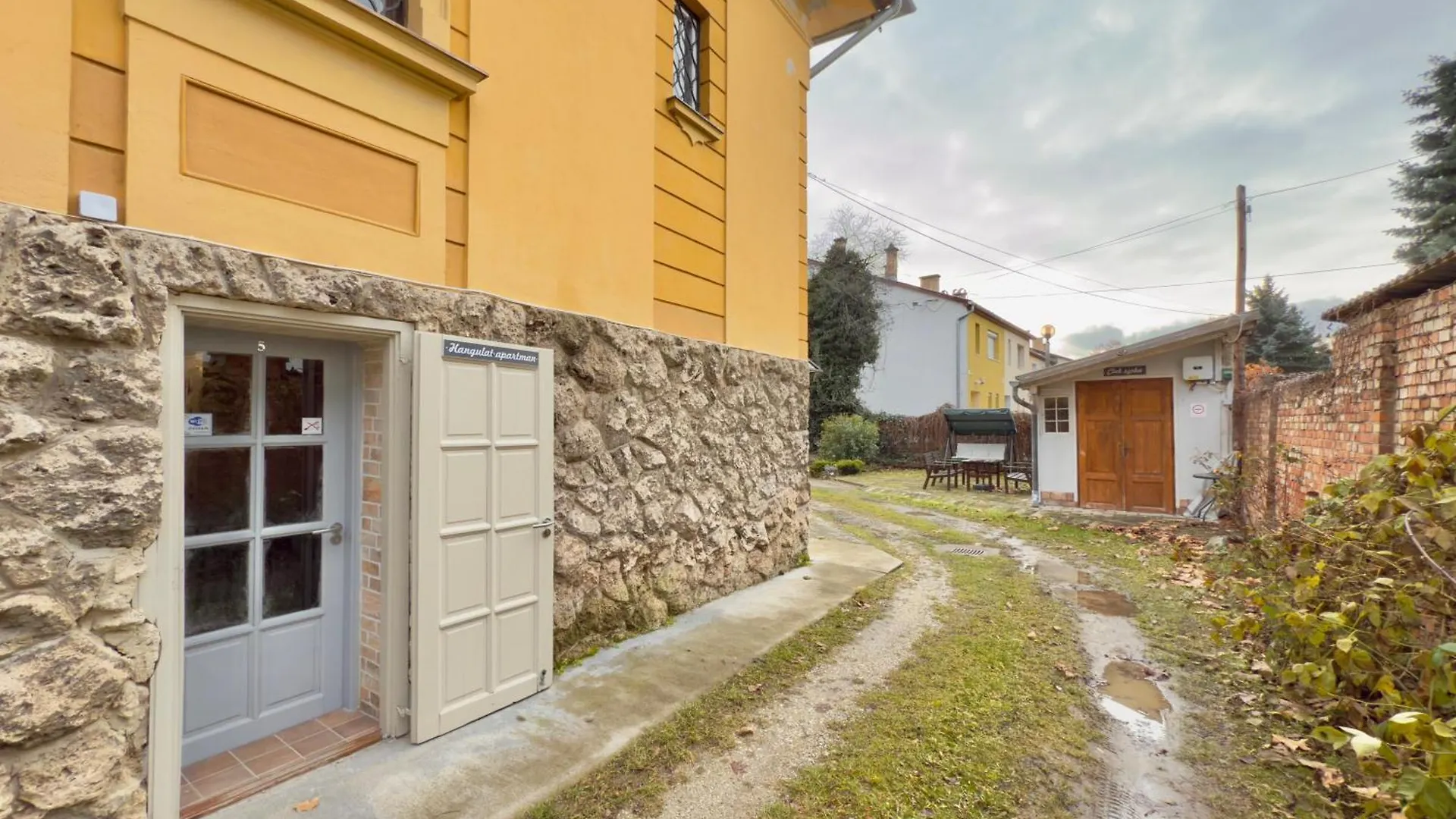 Hangulat Apartman Eger Hungary